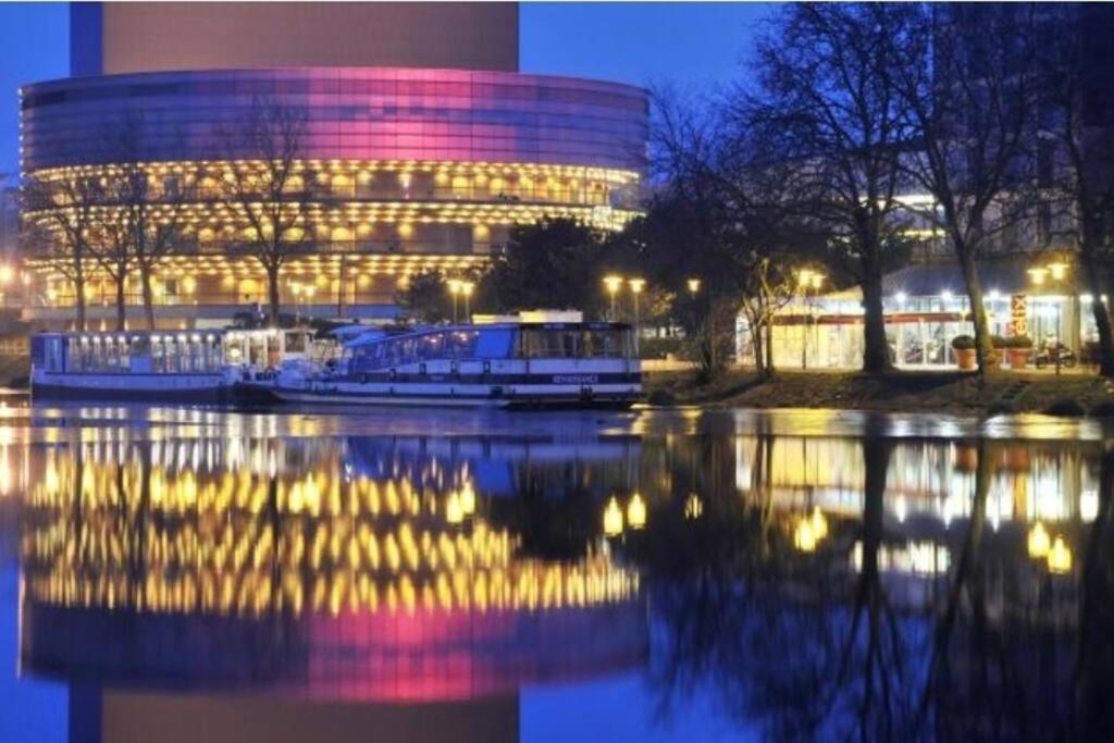 Felix Vue Erdre & Cite Des Congres / Gare Sud Leilighet Nantes Eksteriør bilde